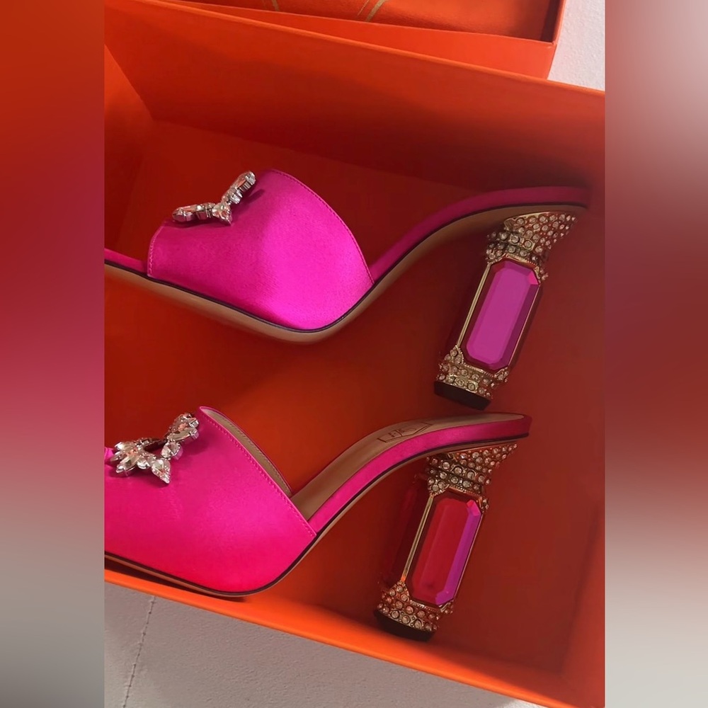 NALEBE Pink Heels